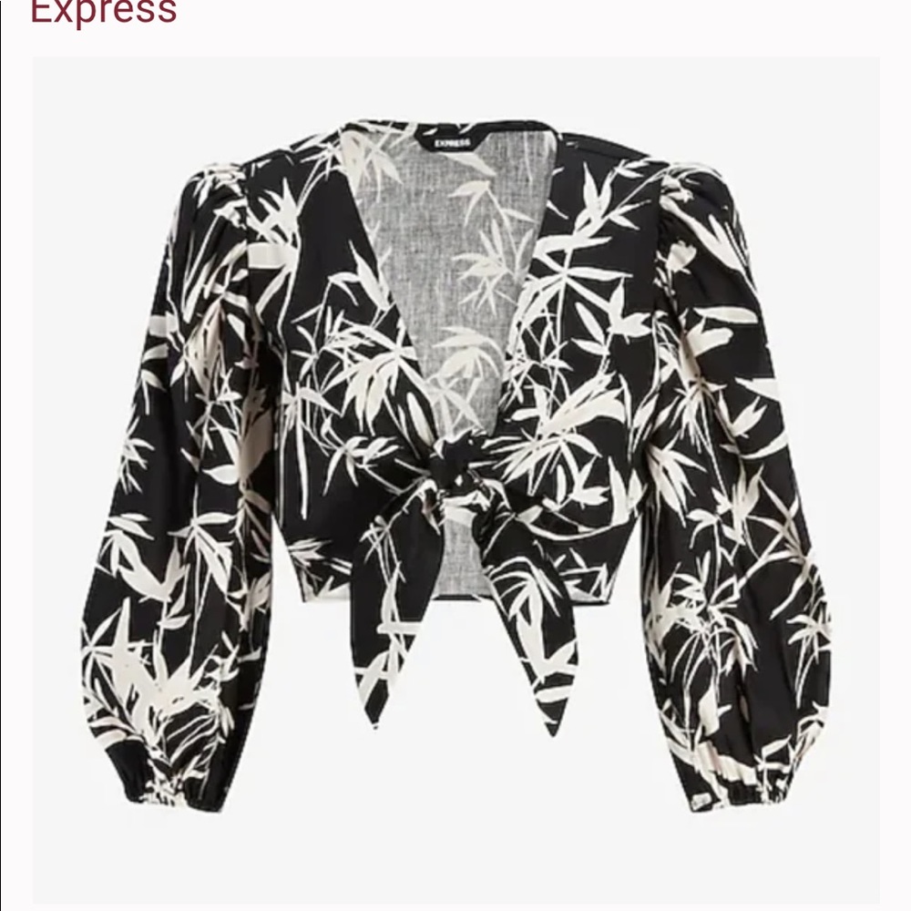 NWT! Express tie front linen crop w/black/white bamboo print